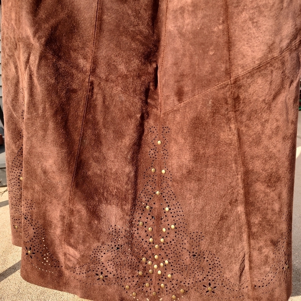 Leather Brown Petite Large Skirt! - Picture 11 of 12